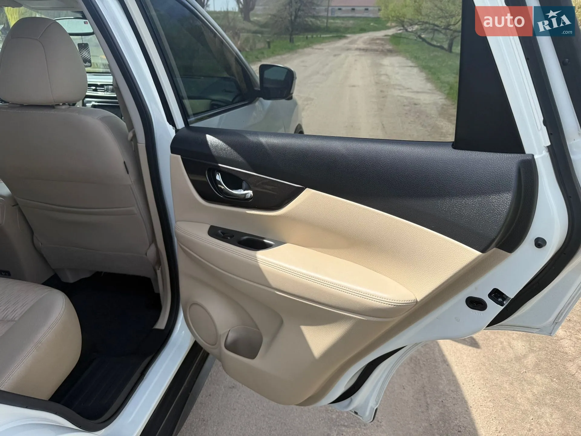 2019 Nissan Rogue - мініатюра 27