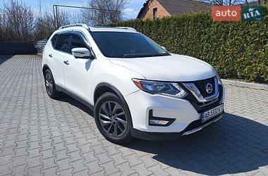 Позашляховик / Кросовер Nissan Rogue 2016 в Вінниці