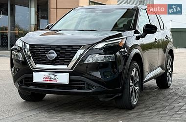 Внедорожник / Кроссовер Nissan Rogue 2021 в Днепре