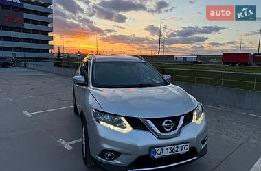 Внедорожник / Кроссовер Nissan Rogue 2014 в Киеве