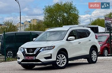 Внедорожник / Кроссовер Nissan Rogue 2018 в Киеве