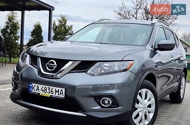 Внедорожник / Кроссовер Nissan Rogue 2016 в Виннице