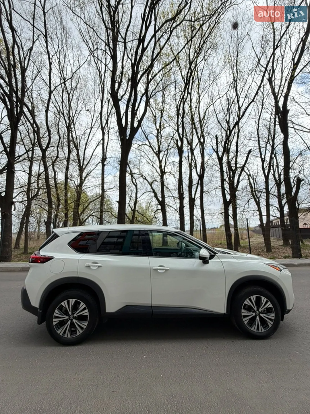 2021 Nissan Rogue - мініатюра 8