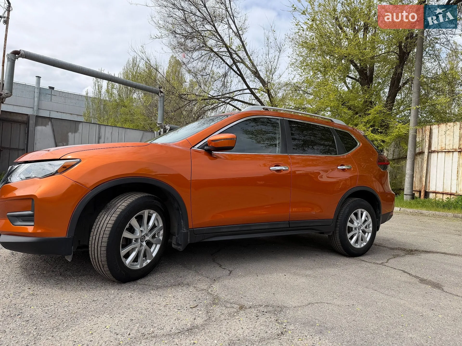 2018 Nissan Rogue - мініатюра 2