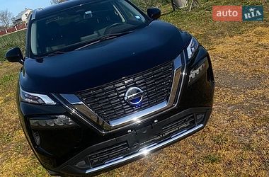 Внедорожник / Кроссовер Nissan Rogue 2023 в Рудки