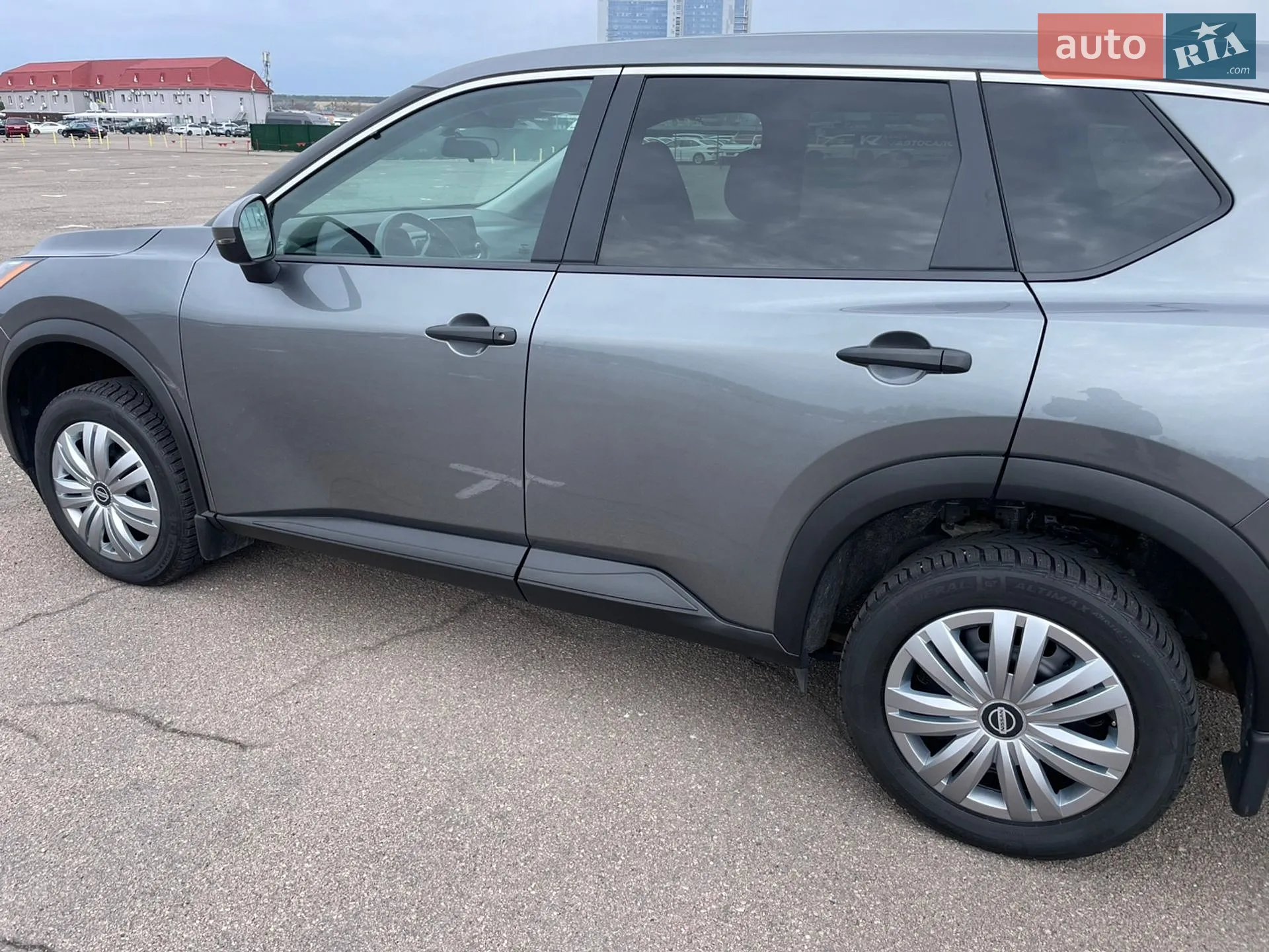 2021 Nissan Rogue - мініатюра 9