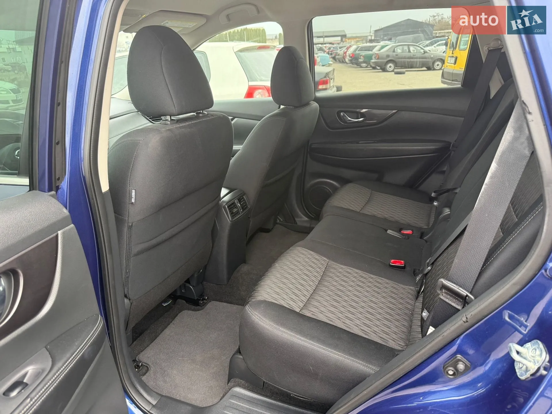 2018 Nissan Rogue - мініатюра 13