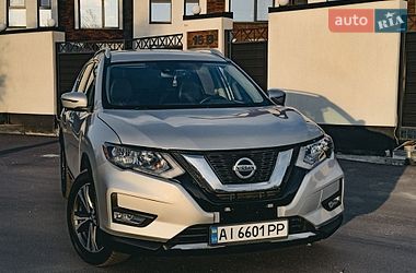 Внедорожник / Кроссовер Nissan Rogue 2017 в Белой Церкви