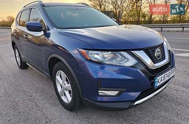 Позашляховик / Кросовер Nissan Rogue 2017 в Харкові