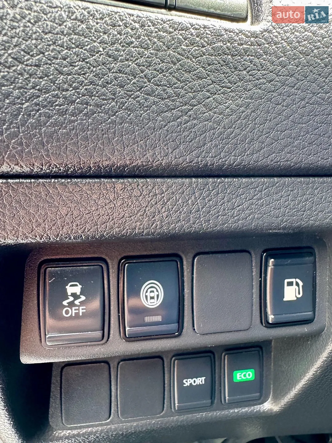 2019 Nissan Rogue - мініатюра 23