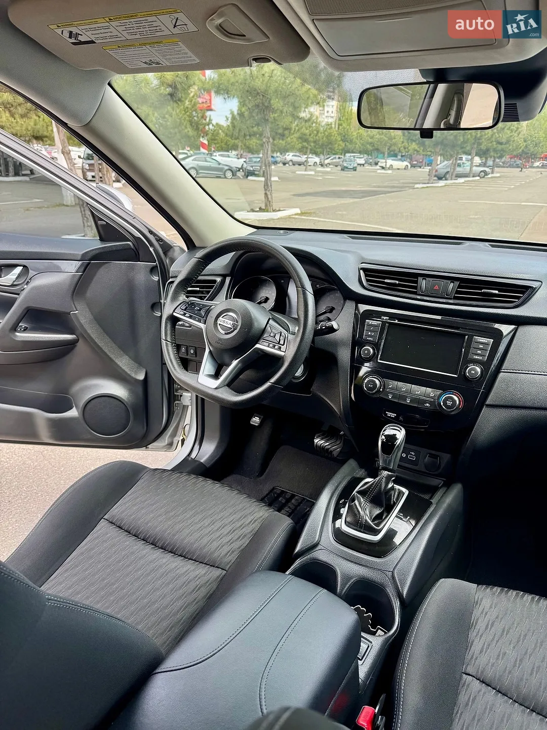 2019 Nissan Rogue - мініатюра 36