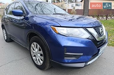 Позашляховик / Кросовер Nissan Rogue 2017 в Києві