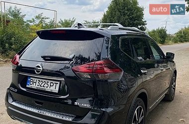 Внедорожник / Кроссовер Nissan Rogue 2019 в Киеве