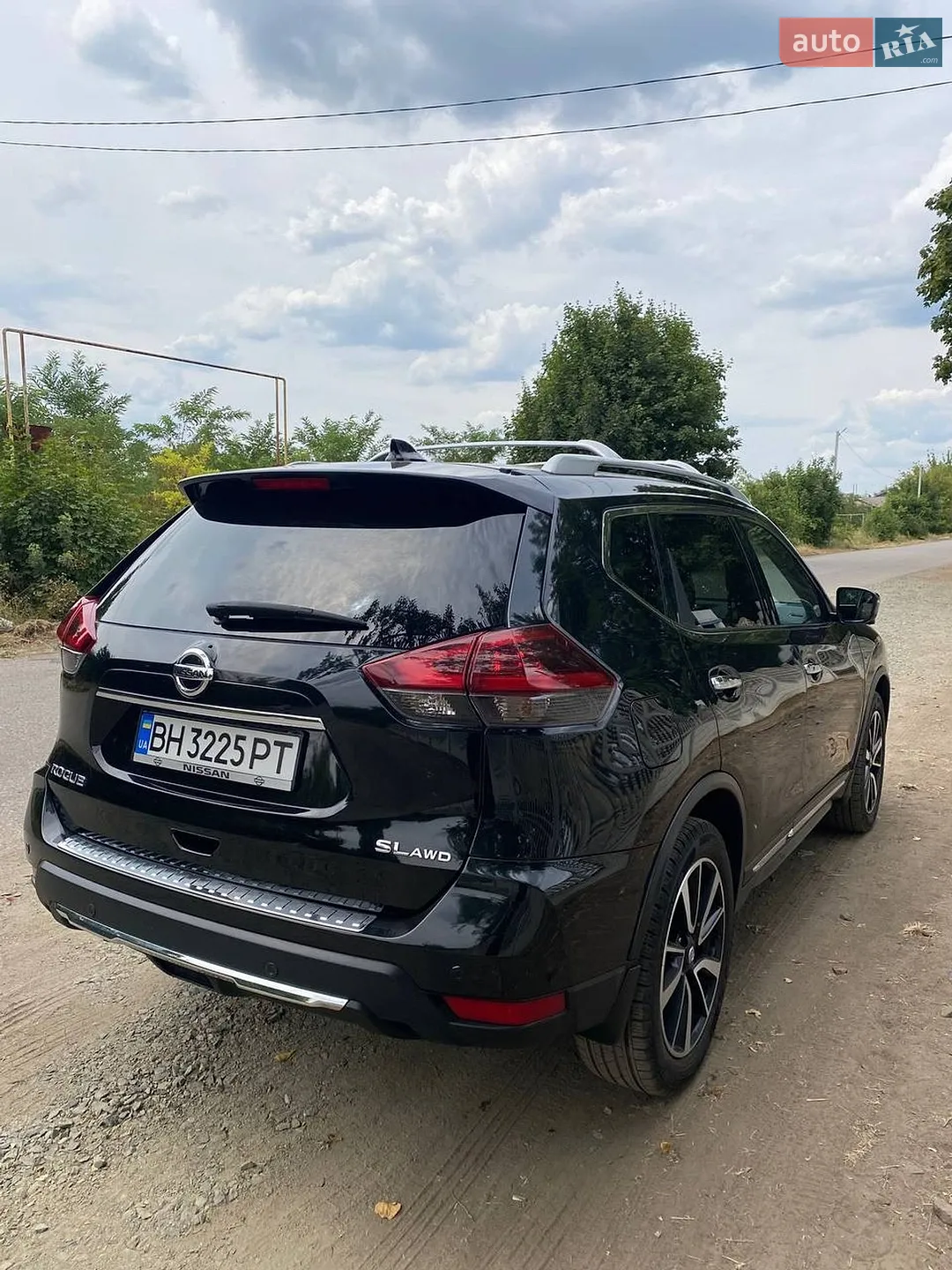 2019 Nissan Rogue - мініатюра 2