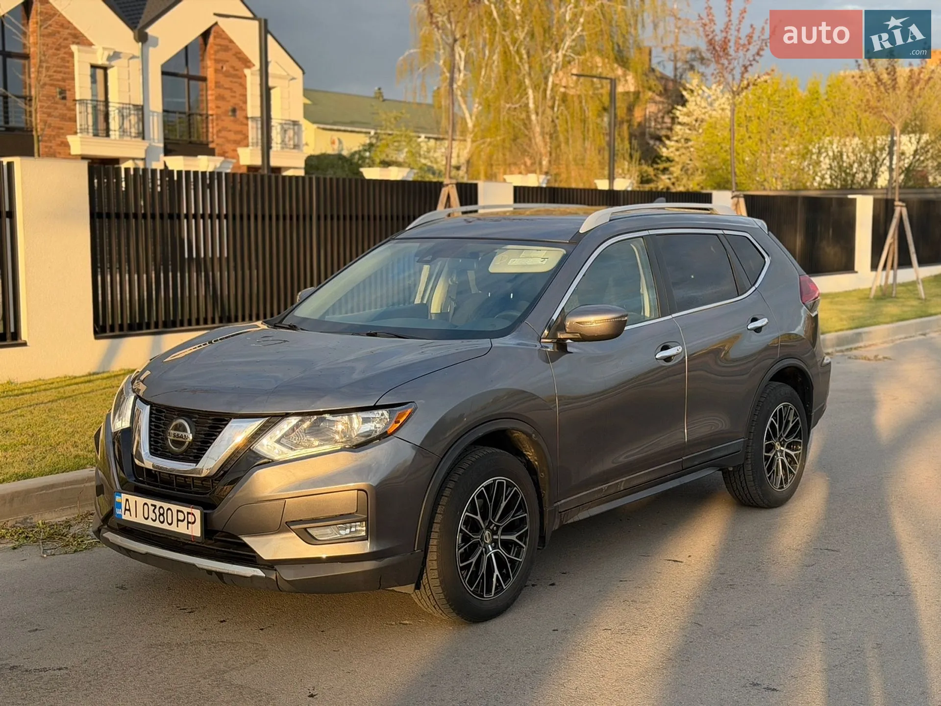 2018 Nissan Rogue - мініатюра 9