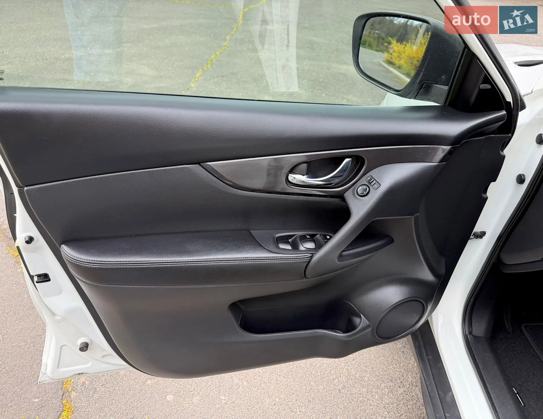 2019 Nissan Rogue - мініатюра 18