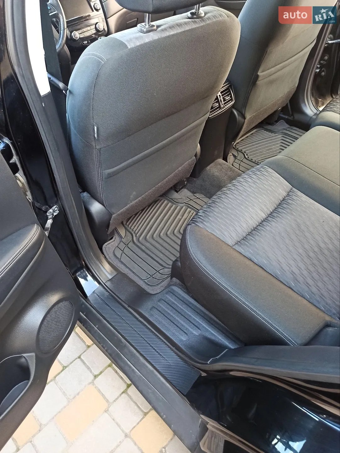 2018 Nissan Rogue - мініатюра 15
