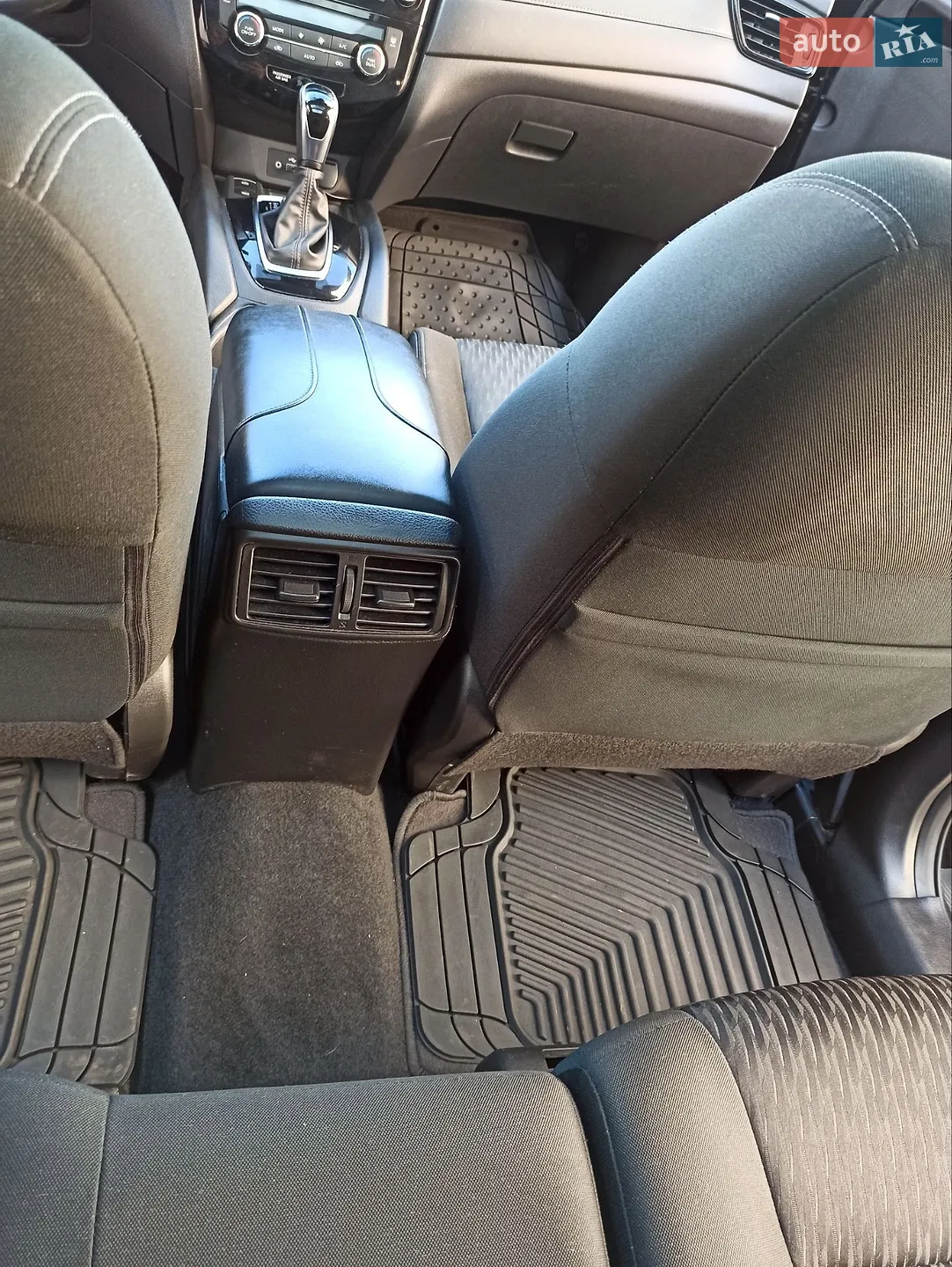 2018 Nissan Rogue - мініатюра 19