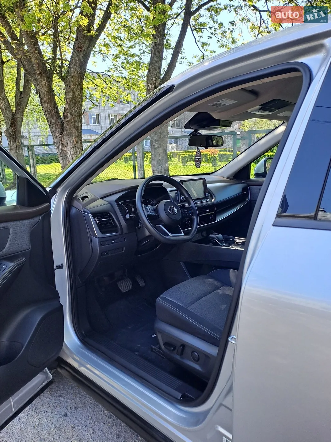 2021 Nissan Rogue - мініатюра 14