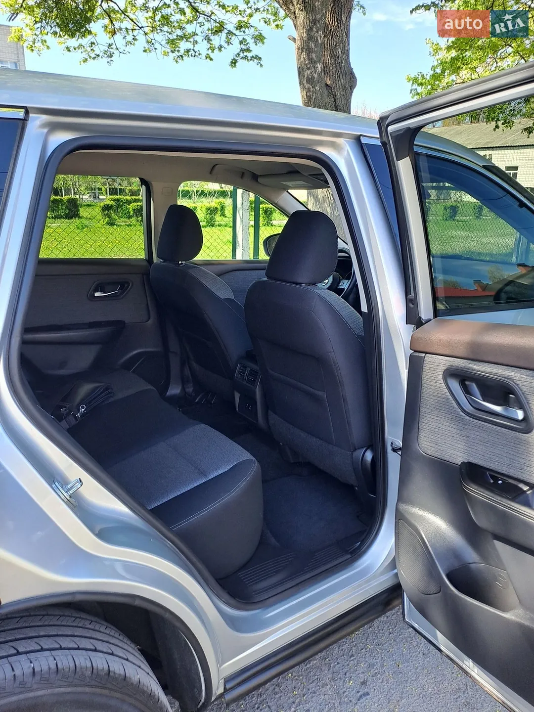 2021 Nissan Rogue - мініатюра 18