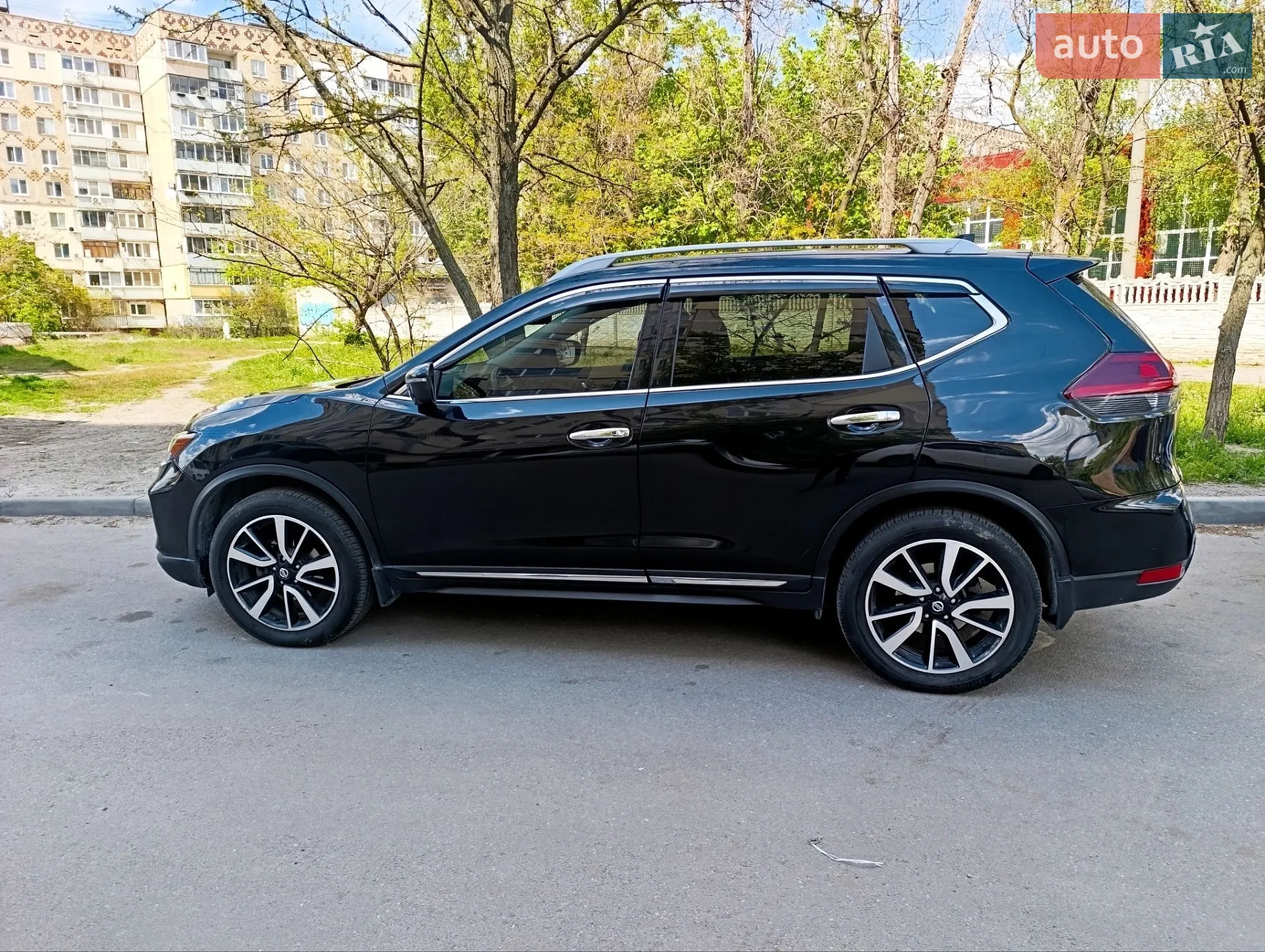 2019 Nissan Rogue - мініатюра 25