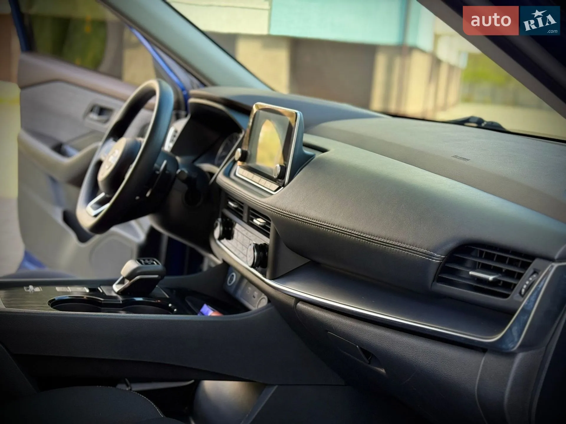 2023 Nissan Rogue - мініатюра 18
