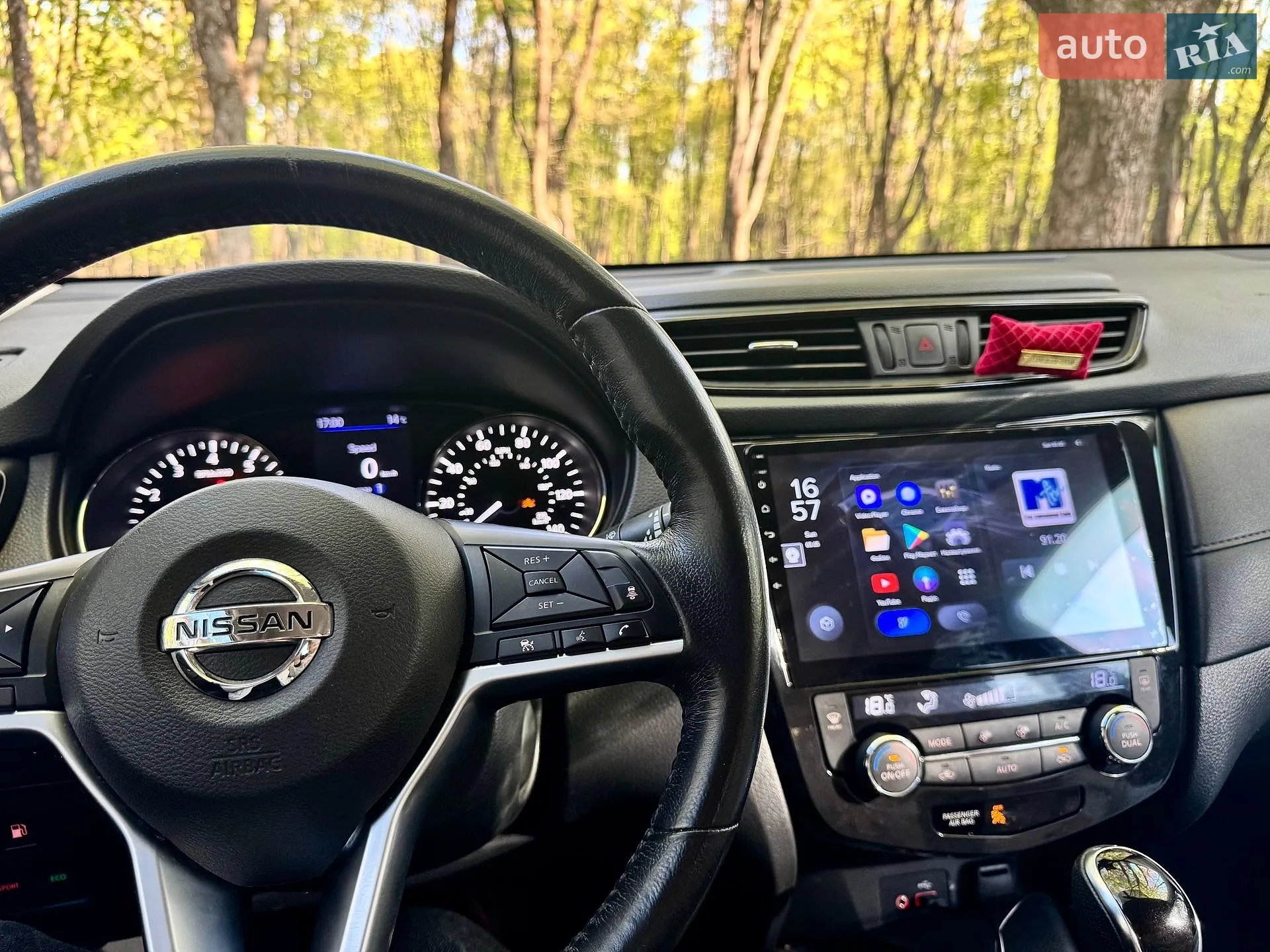 2018 Nissan Rogue - мініатюра 23