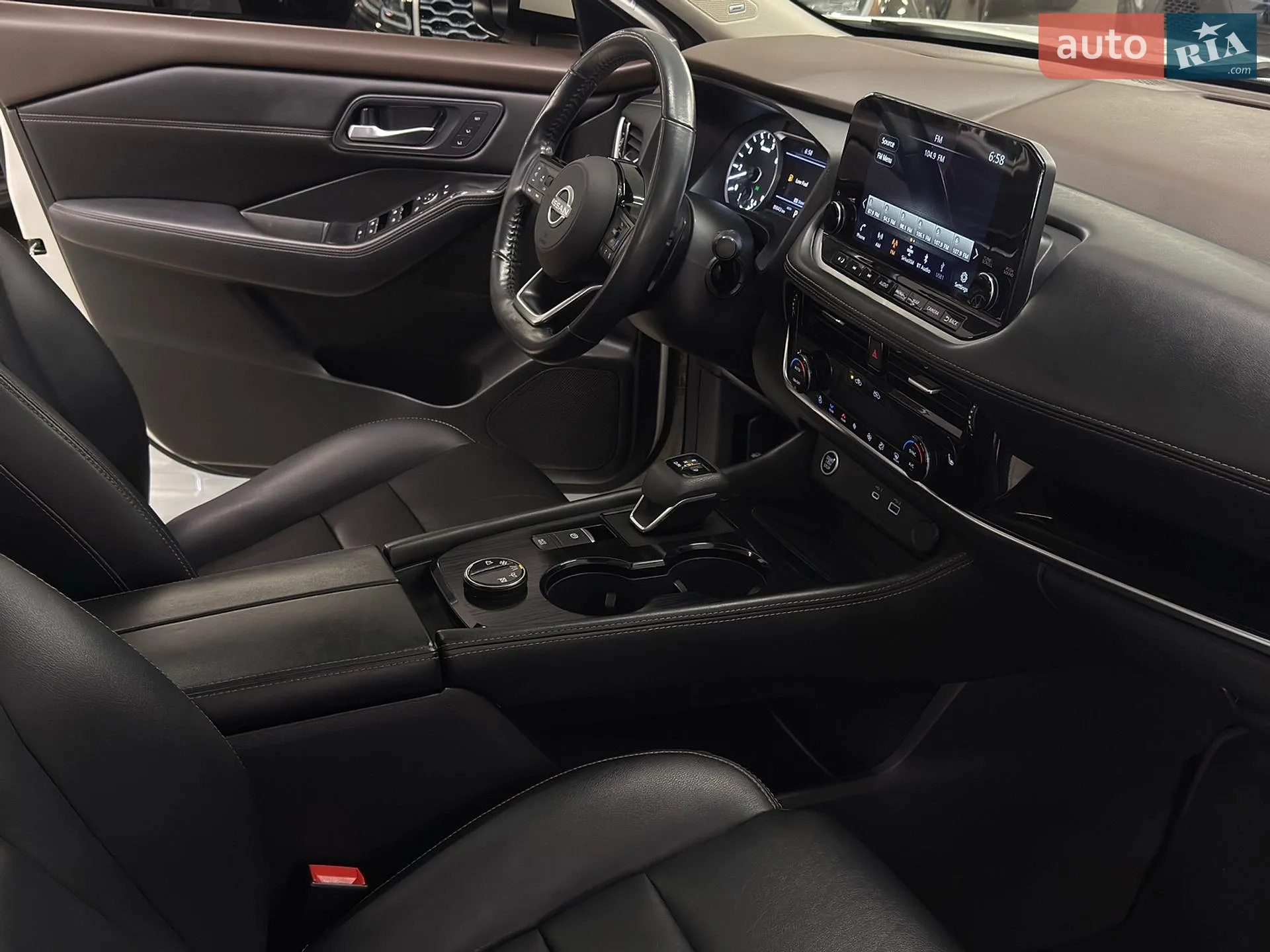 2023 Nissan Rogue - мініатюра 24