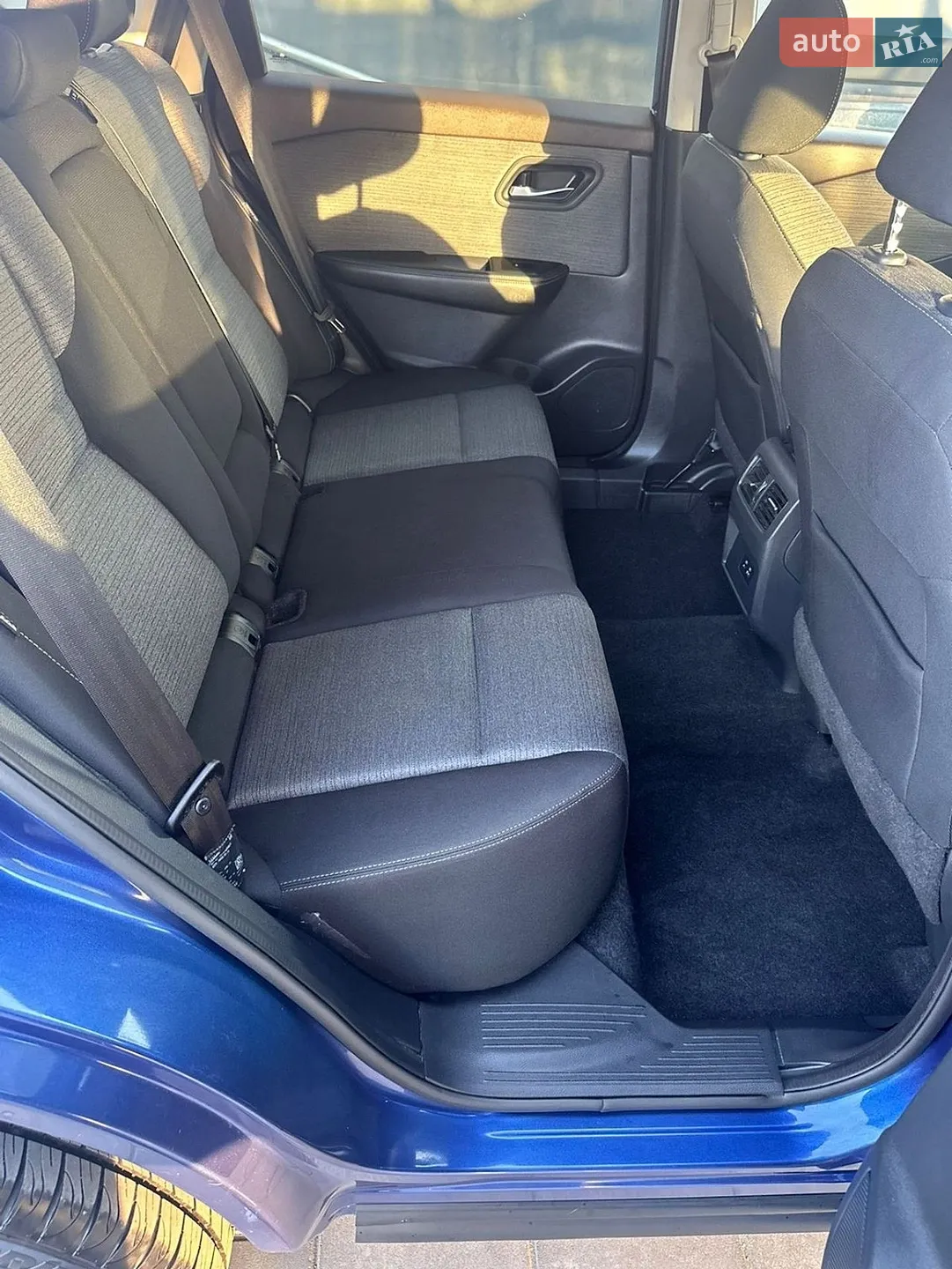 2021 Nissan Rogue - мініатюра 22