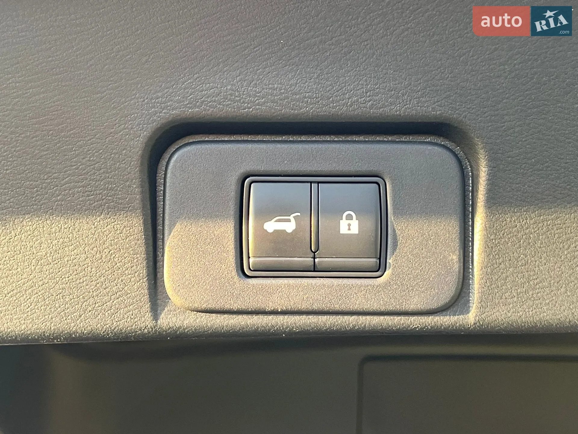 2021 Nissan Rogue - мініатюра 18