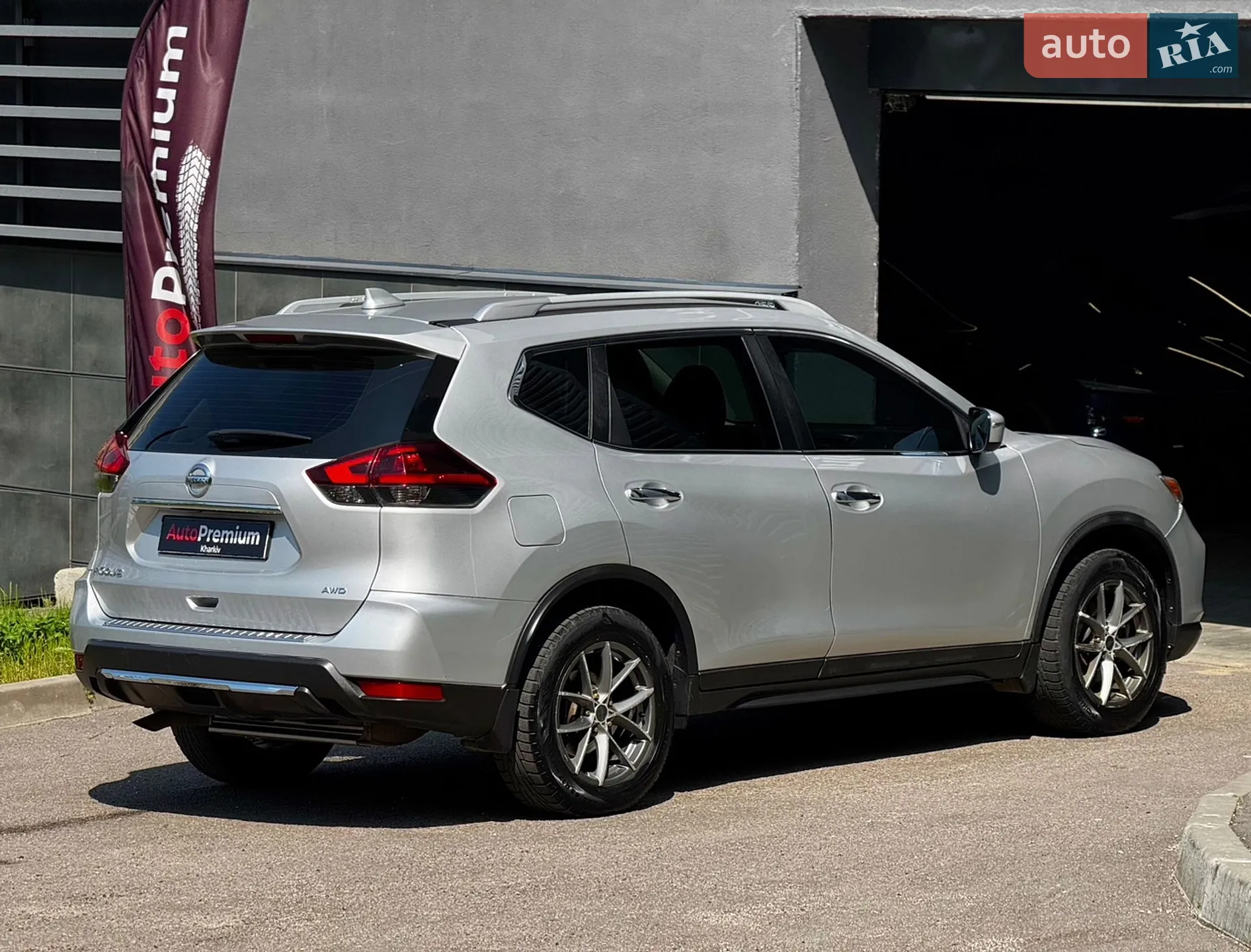 2017 Nissan Rogue - мініатюра 8