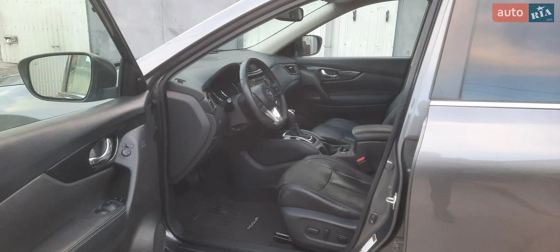 2019 Nissan Rogue - мініатюра 14