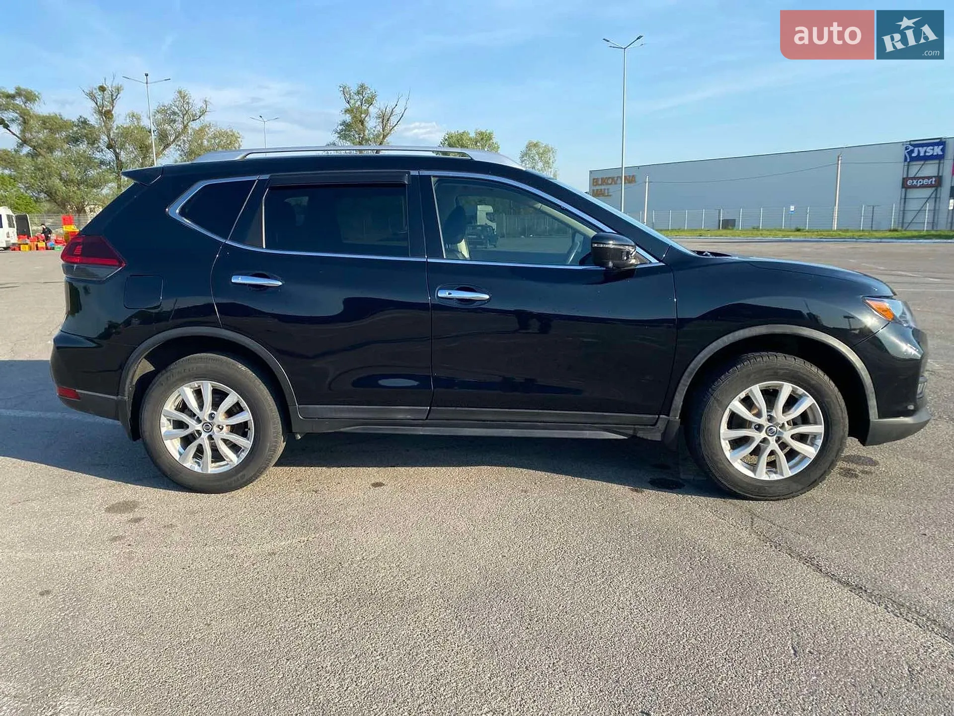 2018 Nissan Rogue - мініатюра 3
