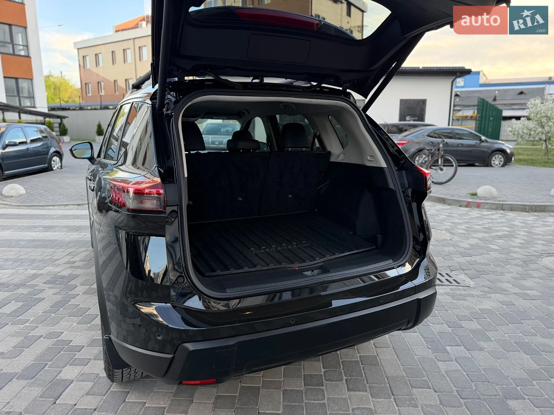2025 Nissan Rogue - мініатюра 15
