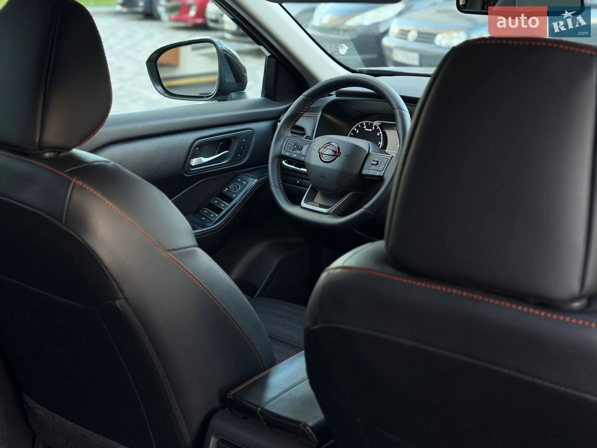 2025 Nissan Rogue - мініатюра 35