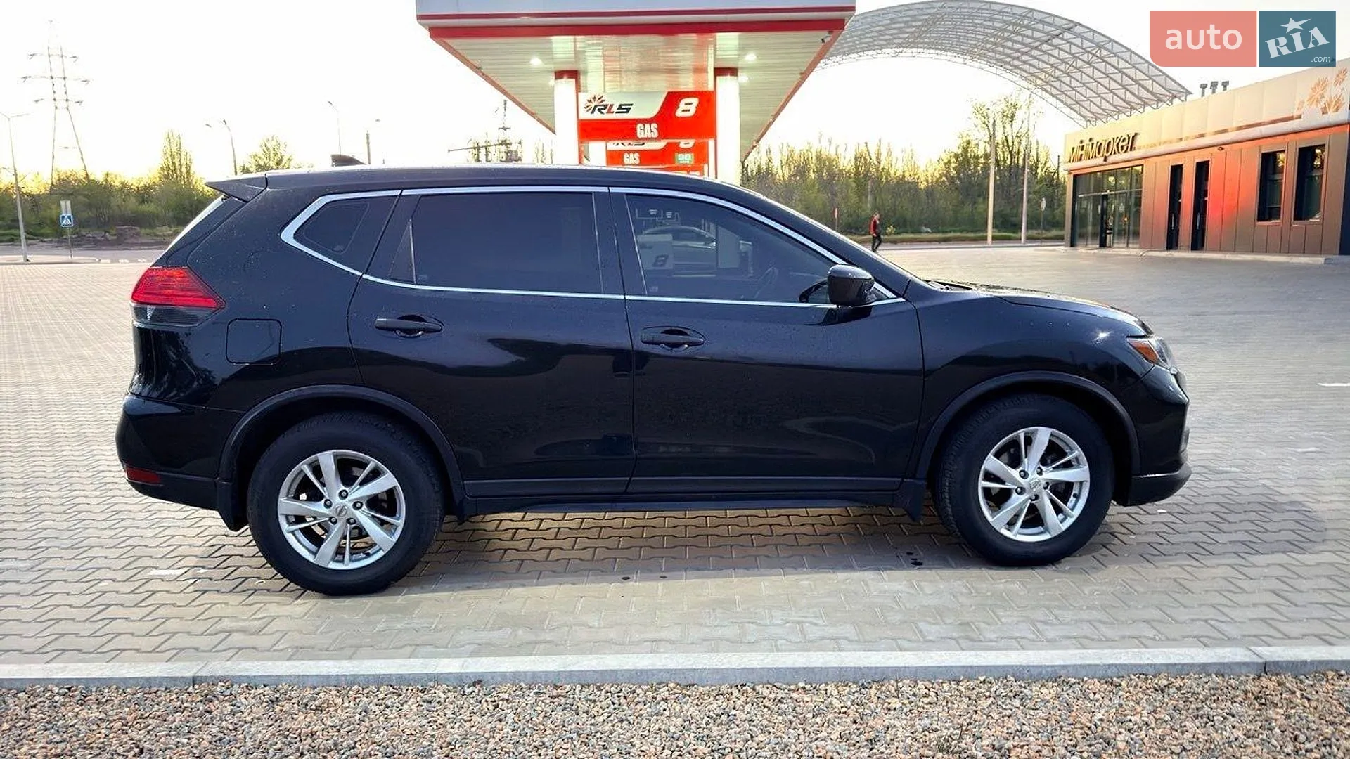 2017 Nissan Rogue - мініатюра 6