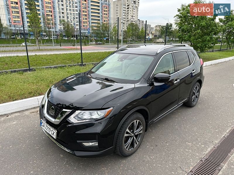 Внедорожник / Кроссовер Nissan Rogue 2017 в Киеве фото 2 Внедорожник / Кроссовер Nissan Rogue 2017 в Киеве