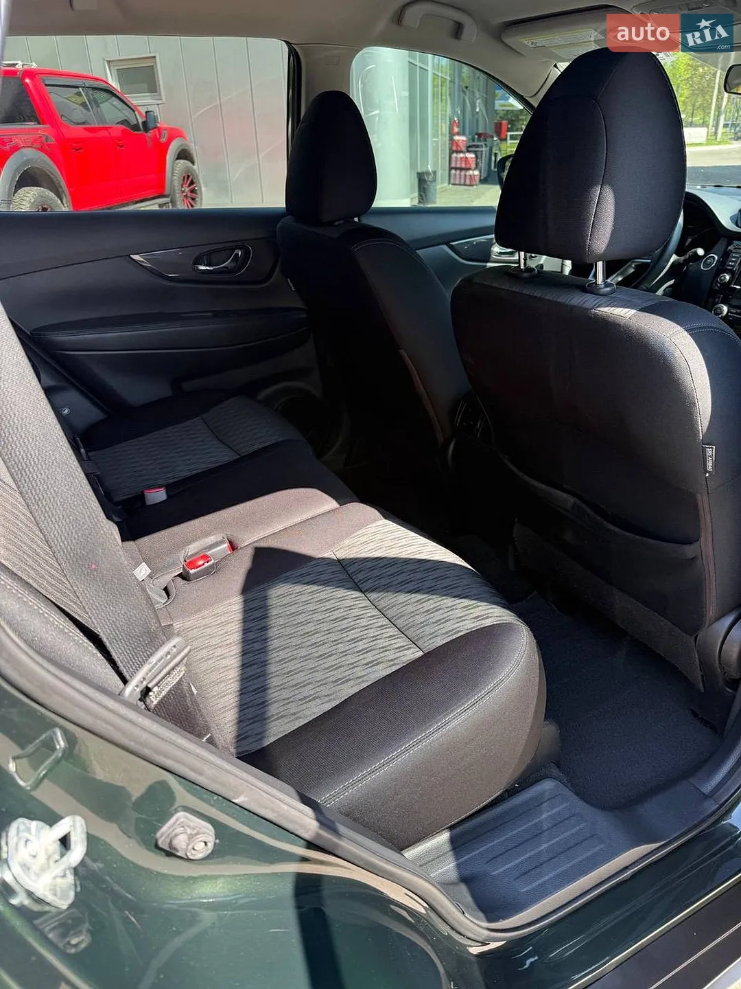 2019 Nissan Rogue - мініатюра 11