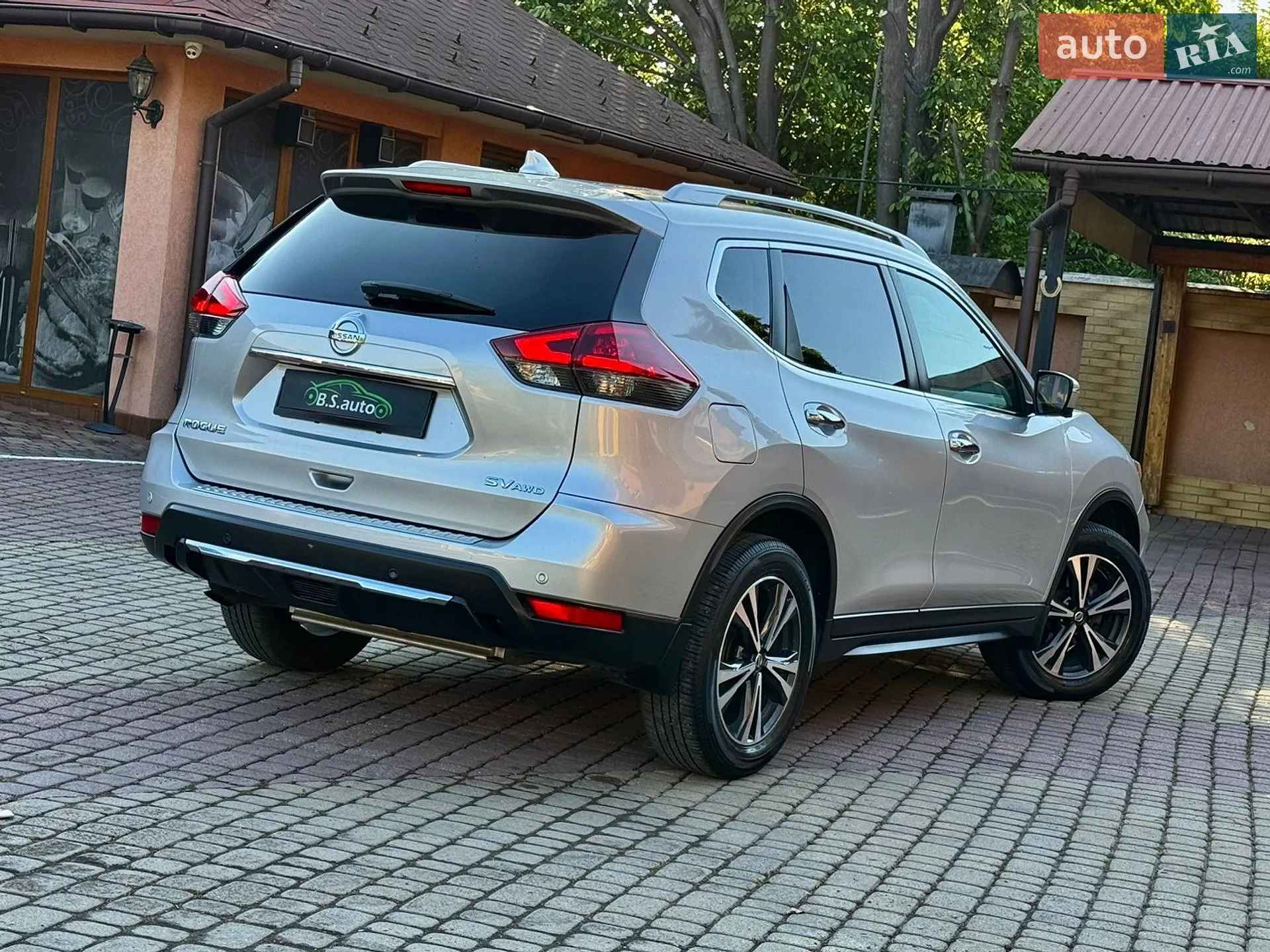 2019 Nissan Rogue - мініатюра 2