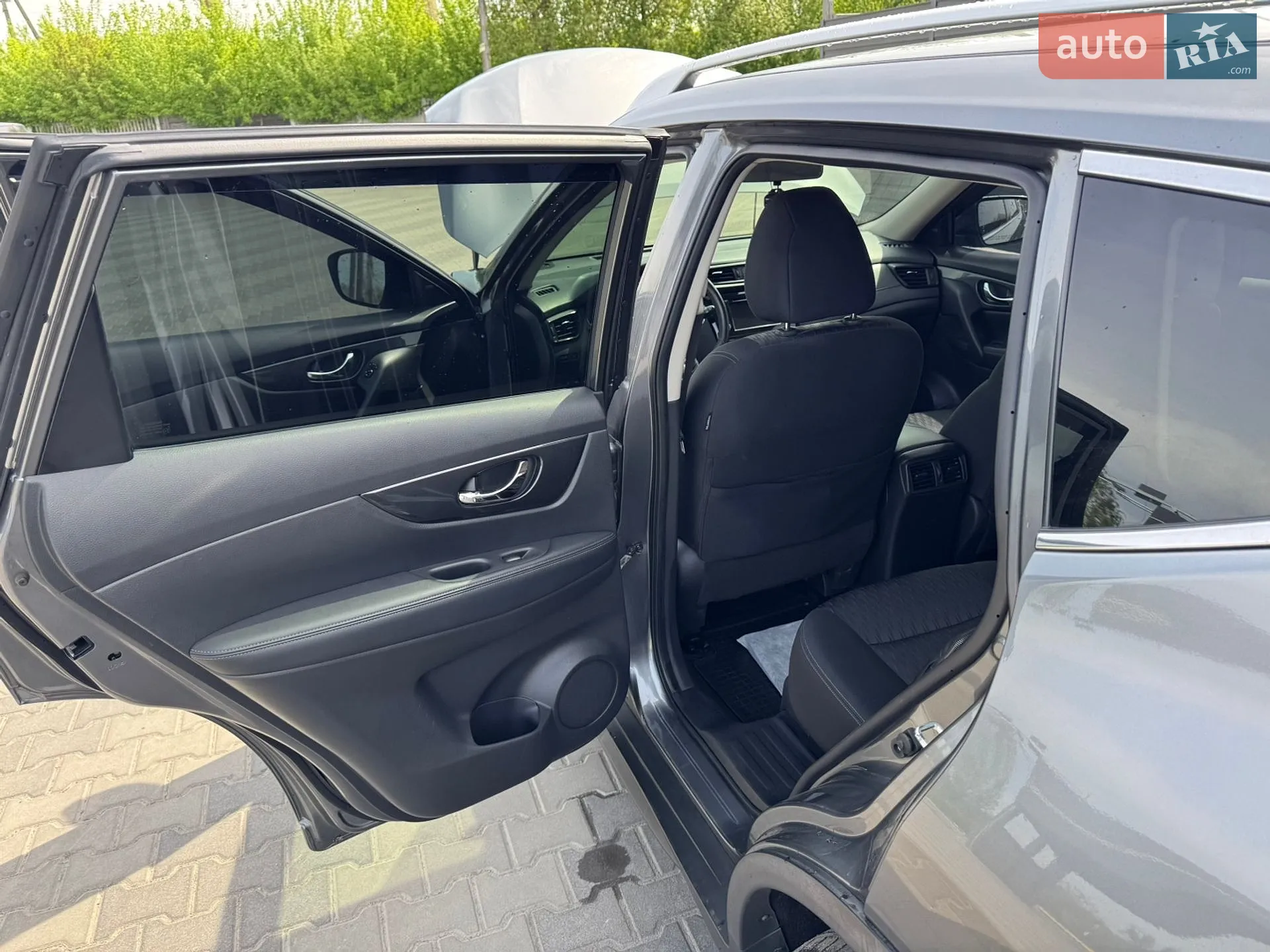 2019 Nissan Rogue - мініатюра 16