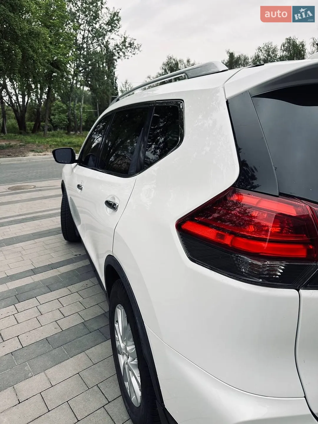 2017 Nissan Rogue - мініатюра 5