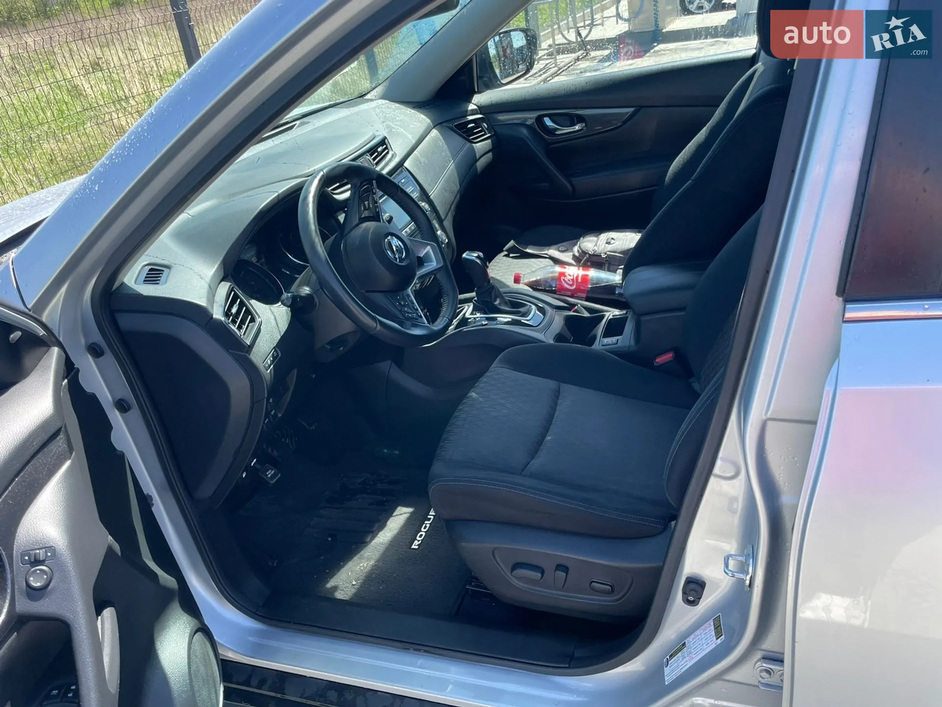 2016 Nissan Rogue - мініатюра 15