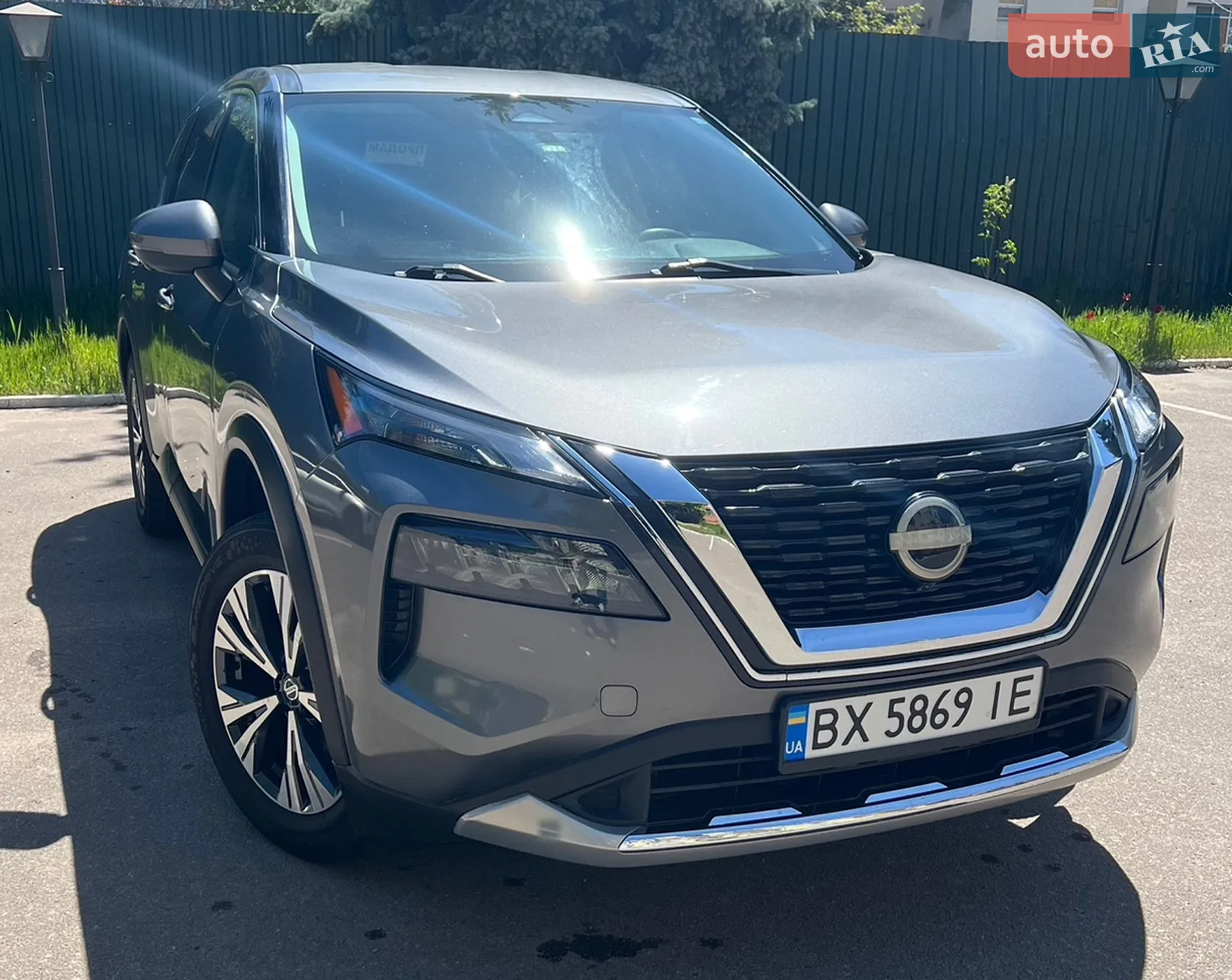 2021 Nissan Rogue - мініатюра 3
