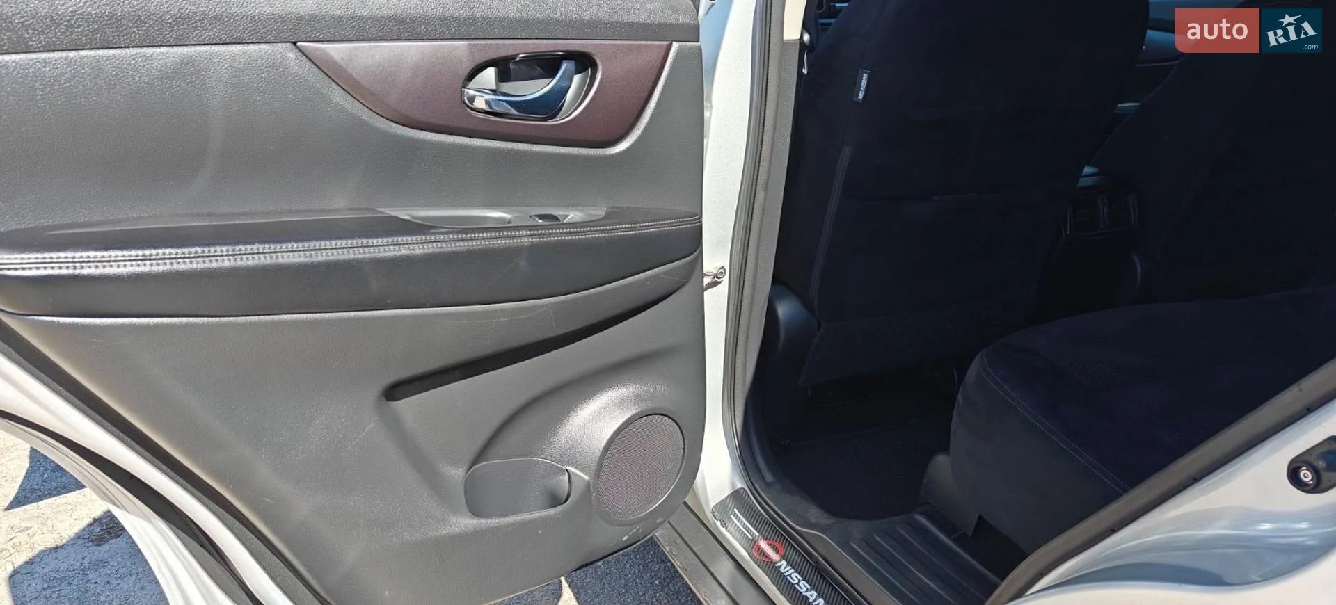 2016 Nissan Rogue - мініатюра 16
