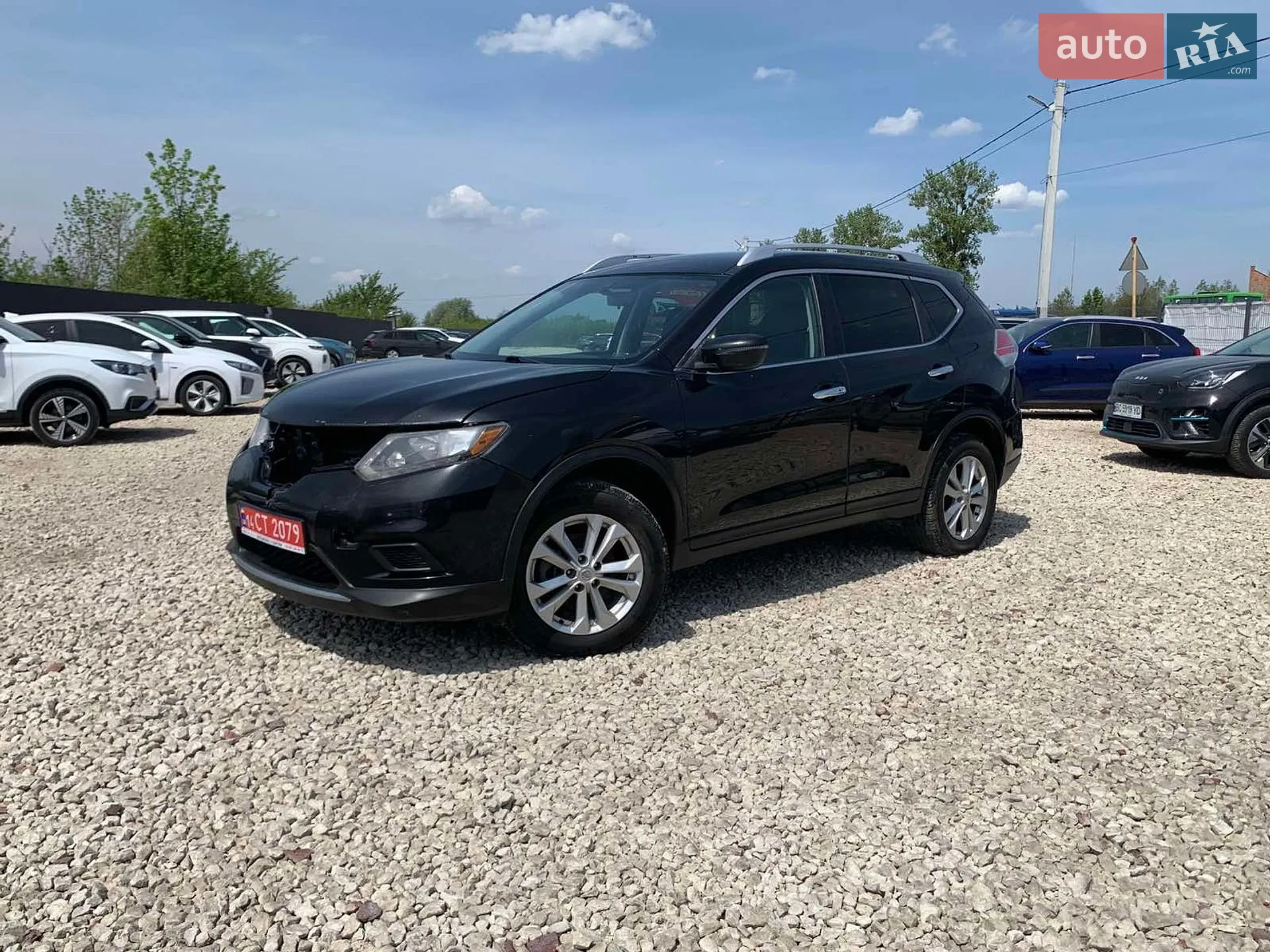 2017 Nissan Rogue - фото 1