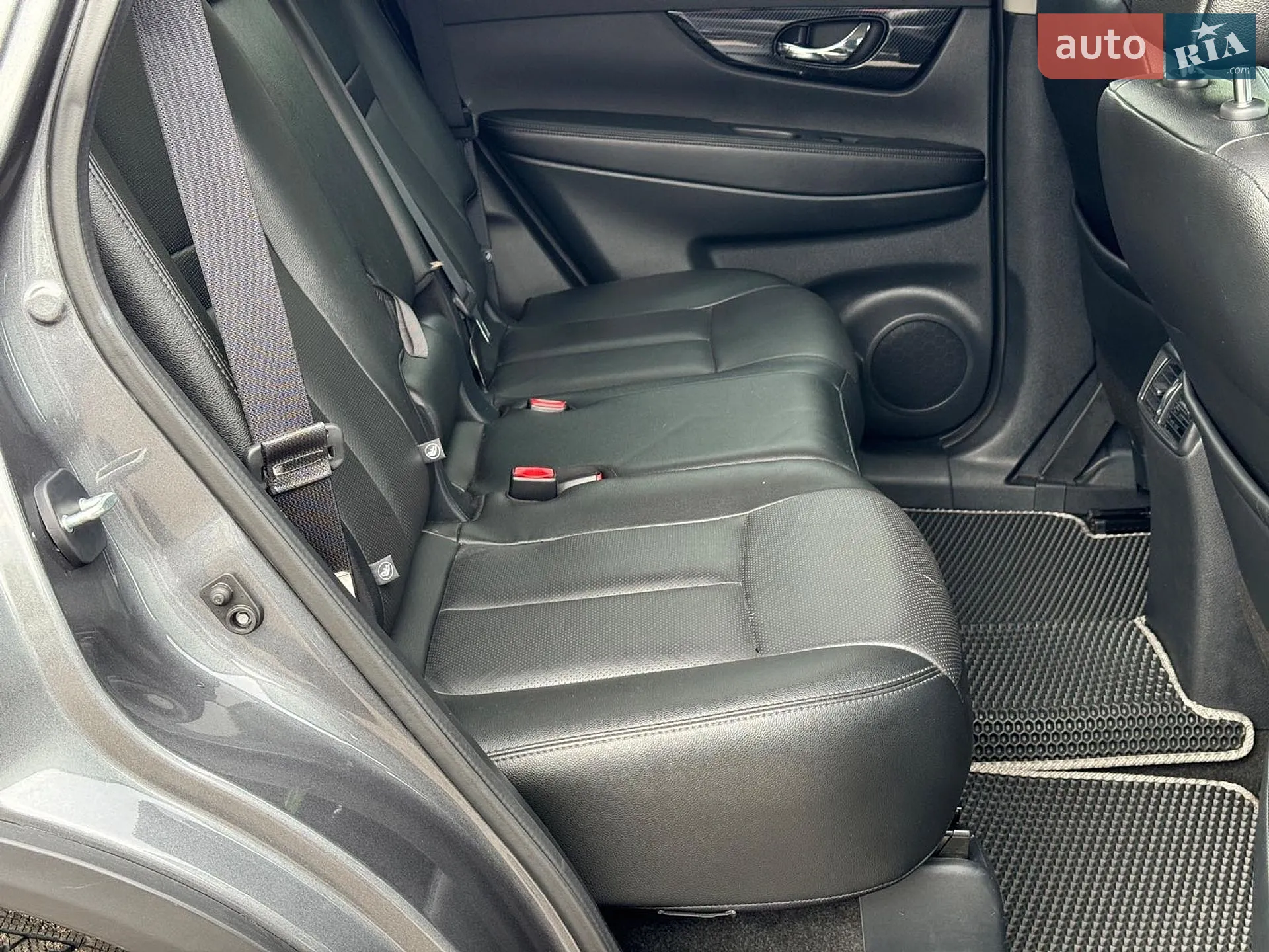 2018 Nissan Rogue - мініатюра 23