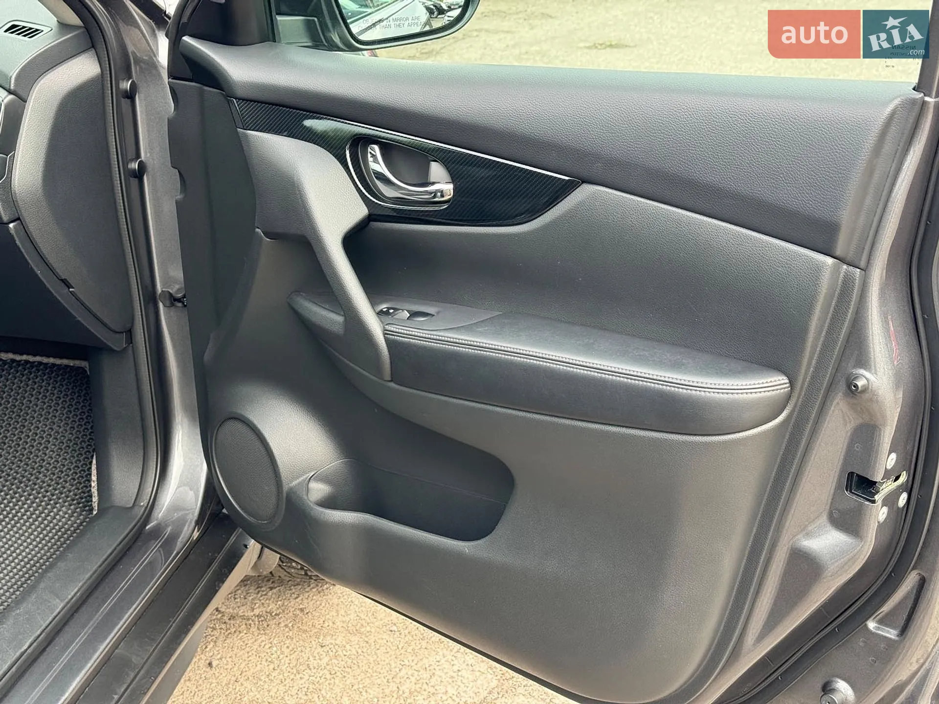 2018 Nissan Rogue - мініатюра 24