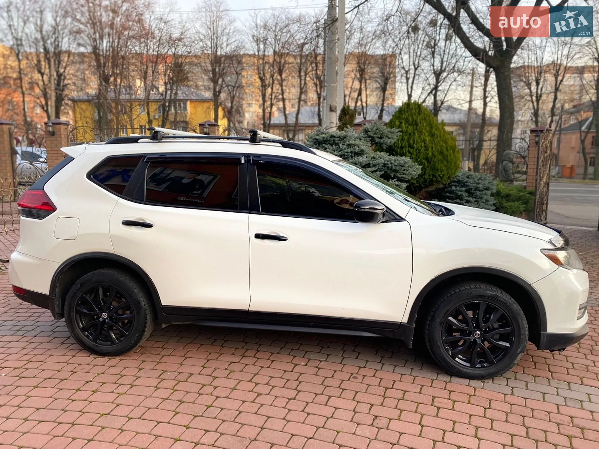 2016 Nissan Rogue - мініатюра 16