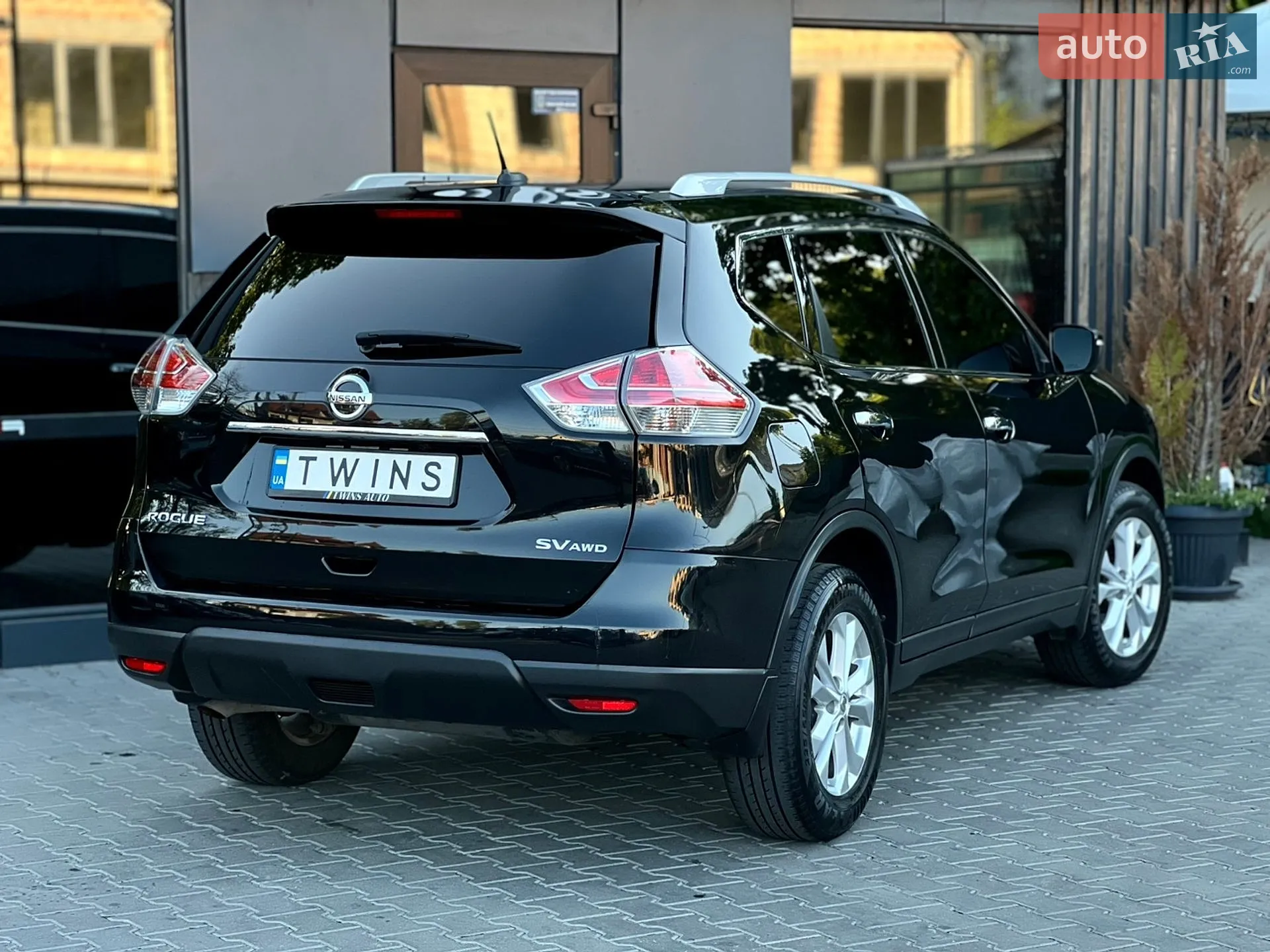 2016 Nissan Rogue - мініатюра 4