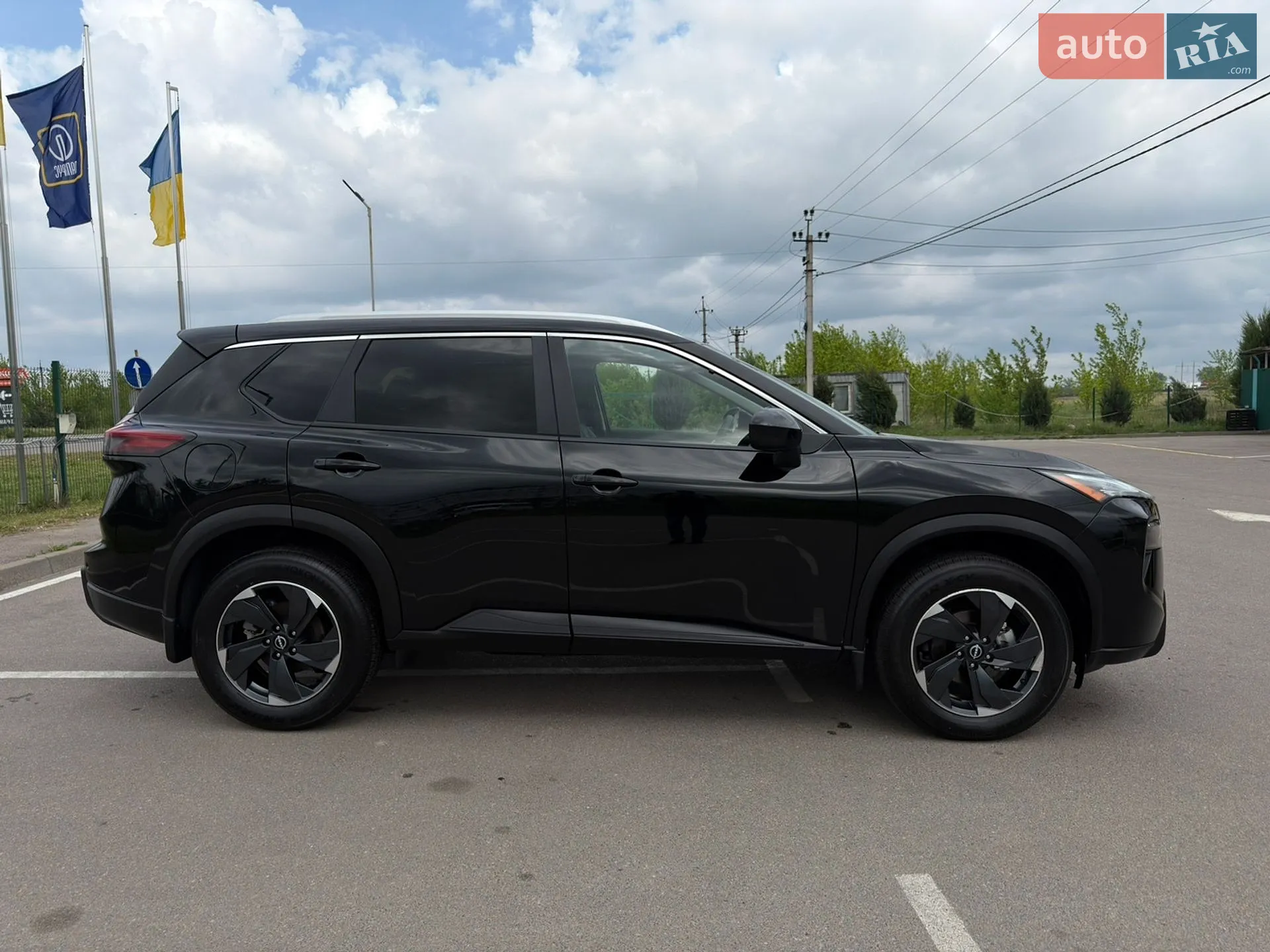 2025 Nissan Rogue - мініатюра 12